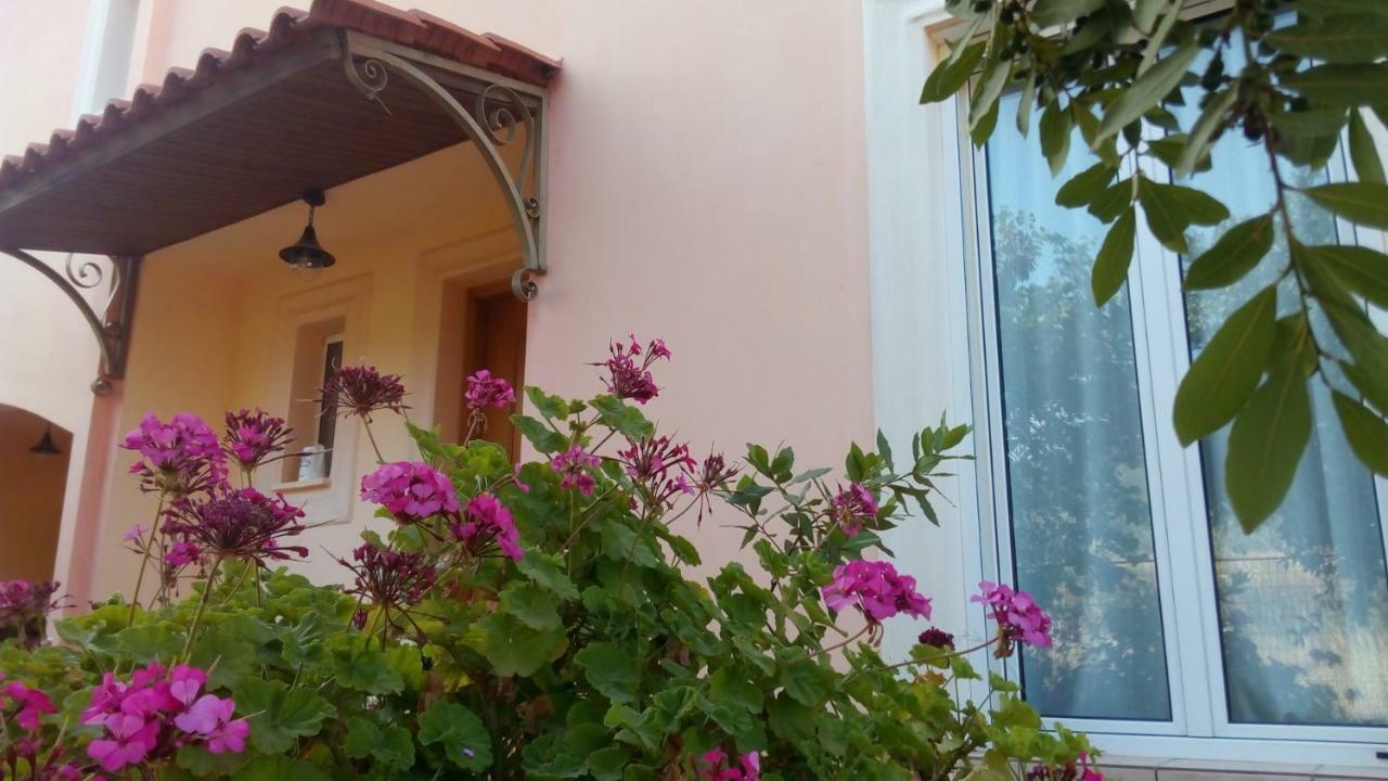 Cozy Home With Great View In Ancient Corinth Экстерьер фото